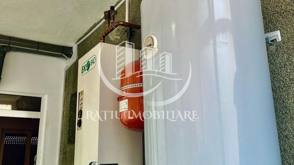 Apartament cu 4 camere | Zona Centrala | General Magheru | Oradea - Poză 19