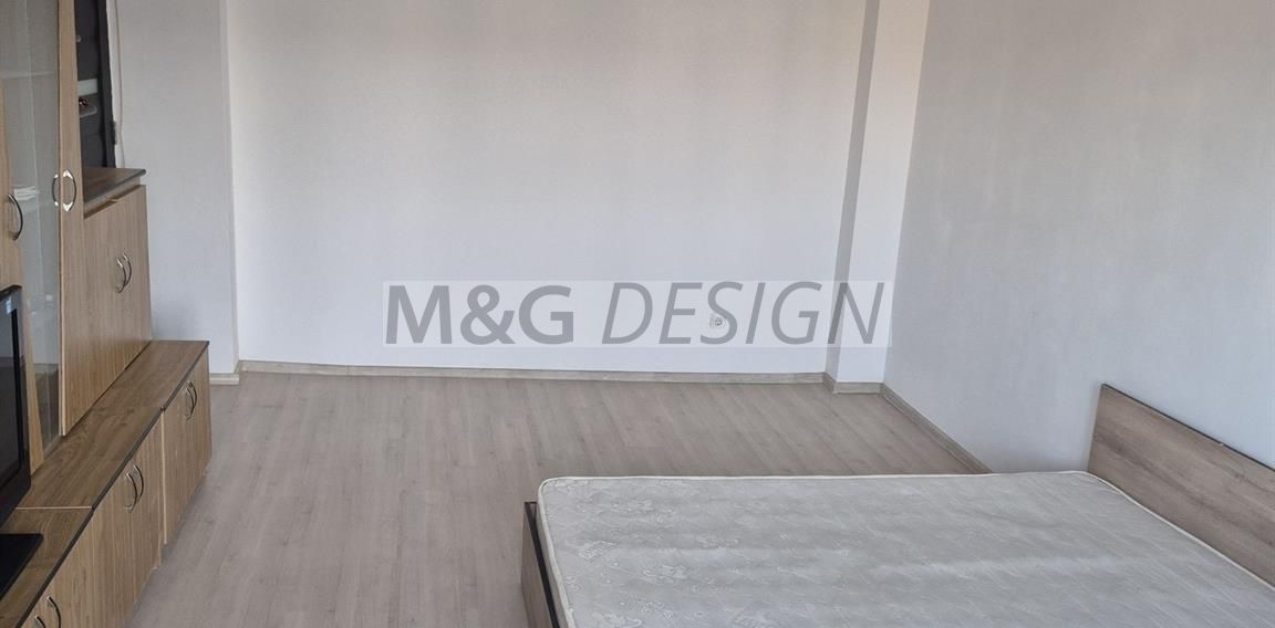Apartament  spatios 1 camera zona Soarelui - Poză 7