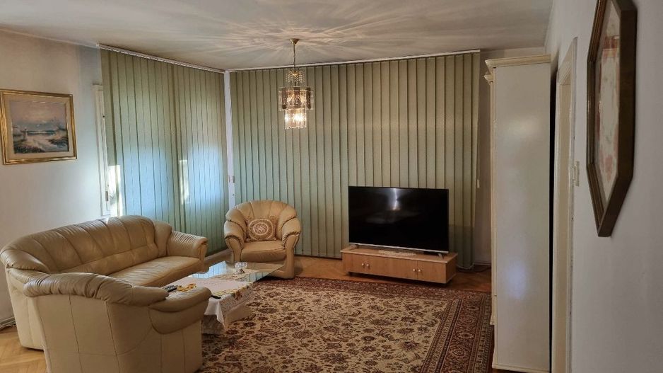 Casa ultracentrala - Poză 3