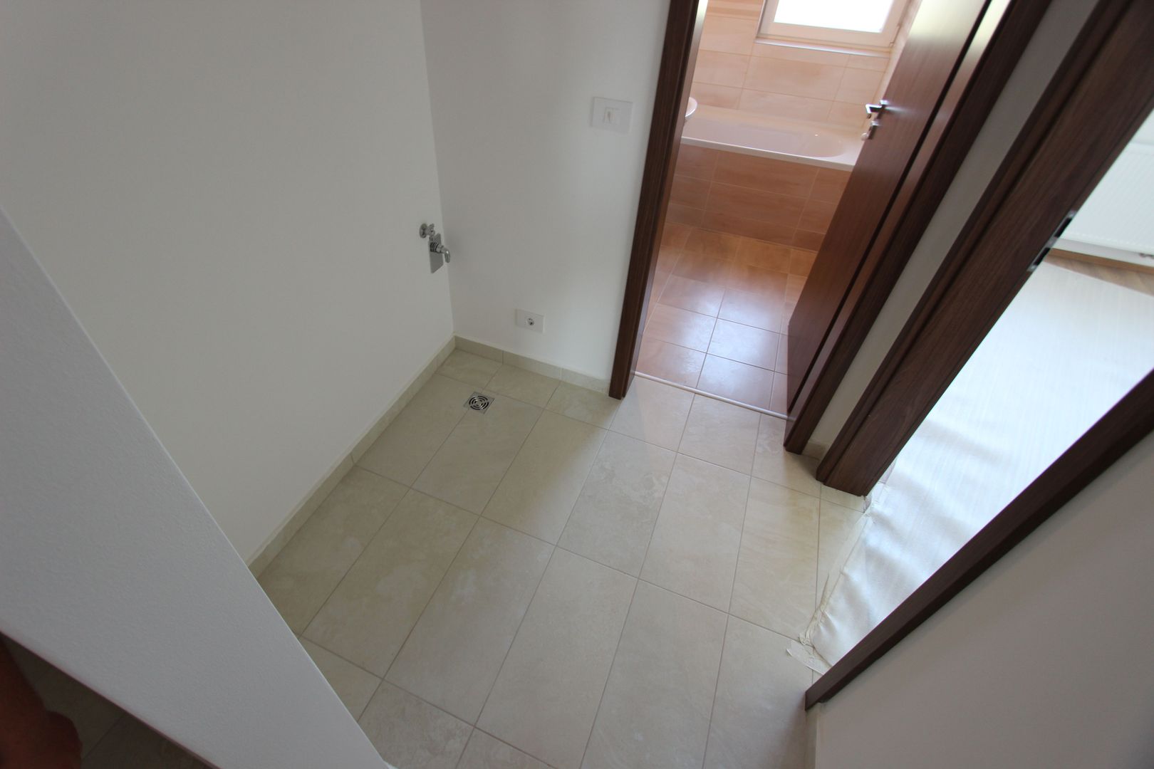 Nou si elegant - Poză 14