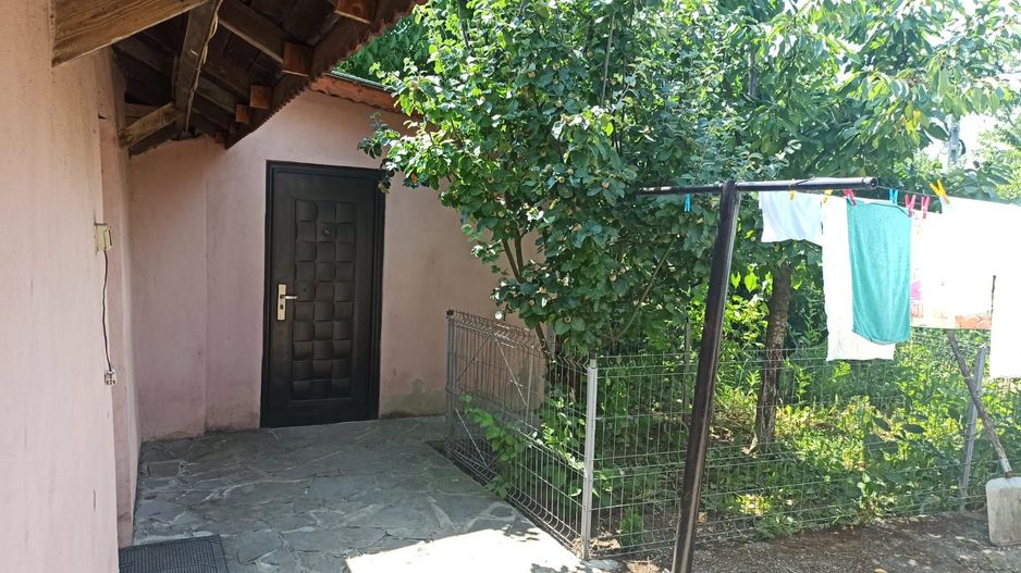 vila indiv+1198mp teren/pe DN4(sosBucuresti) in Frumusani/jud.Calarasi - Poză 54