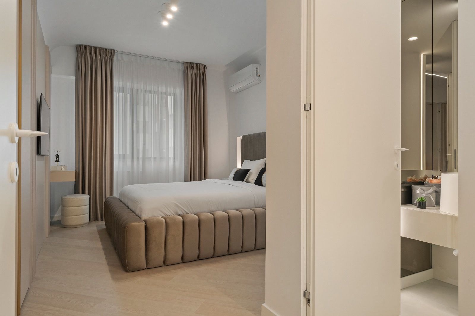 Apartament 3 camere de inchiriat | Cortina North - Poză 5