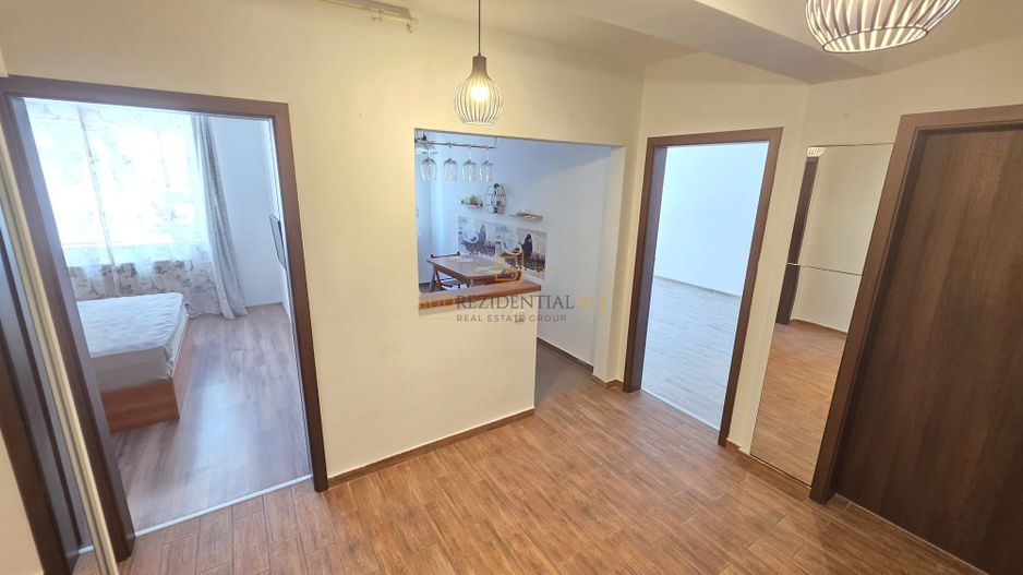 Apartament 2 camere de vanzare, metrou Aparatorii Patriei, Sector 4 - Poză 1