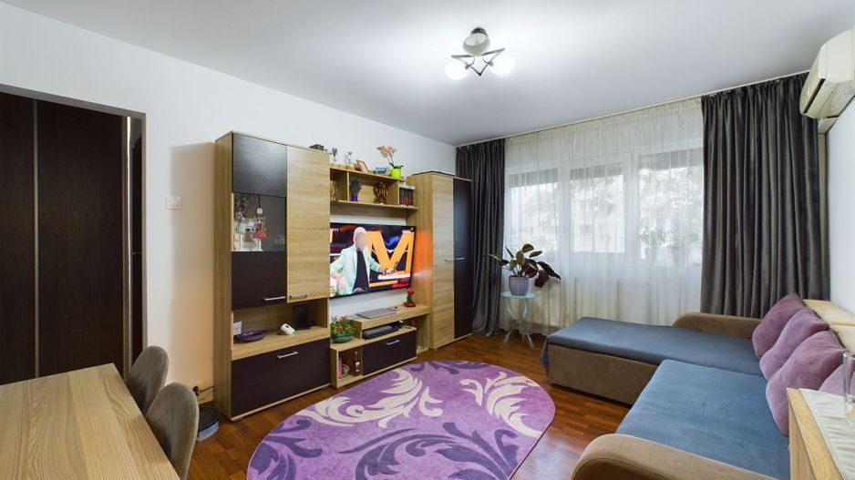 Apartament cu 4 camere în zona Şagului - Poză 1
