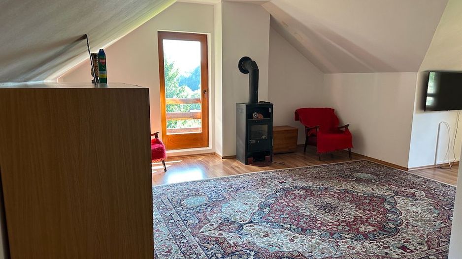 Vila de vanzare Plaiul Foii - ocazie unica! - Poză 17