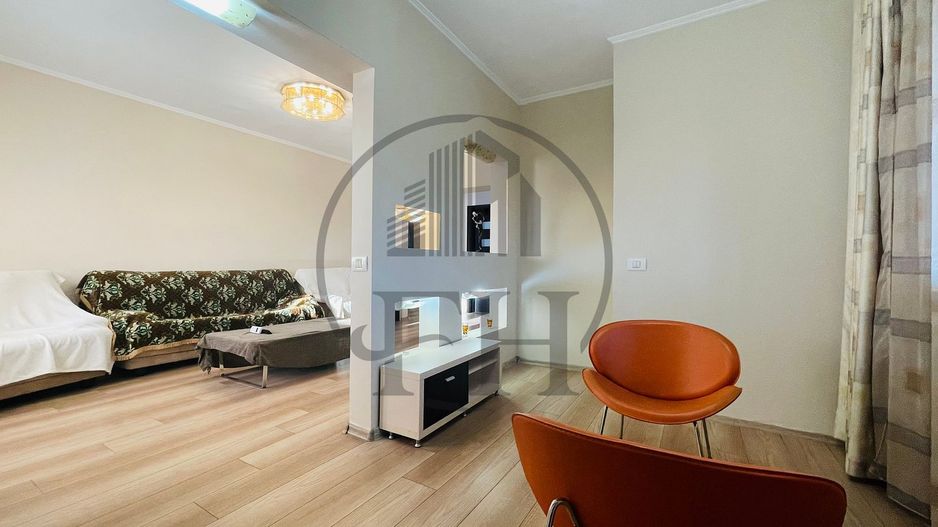 SOLD / VANDUT Apartament cu 4 camere de vânzare Mircea Cel Batran - Poză 2