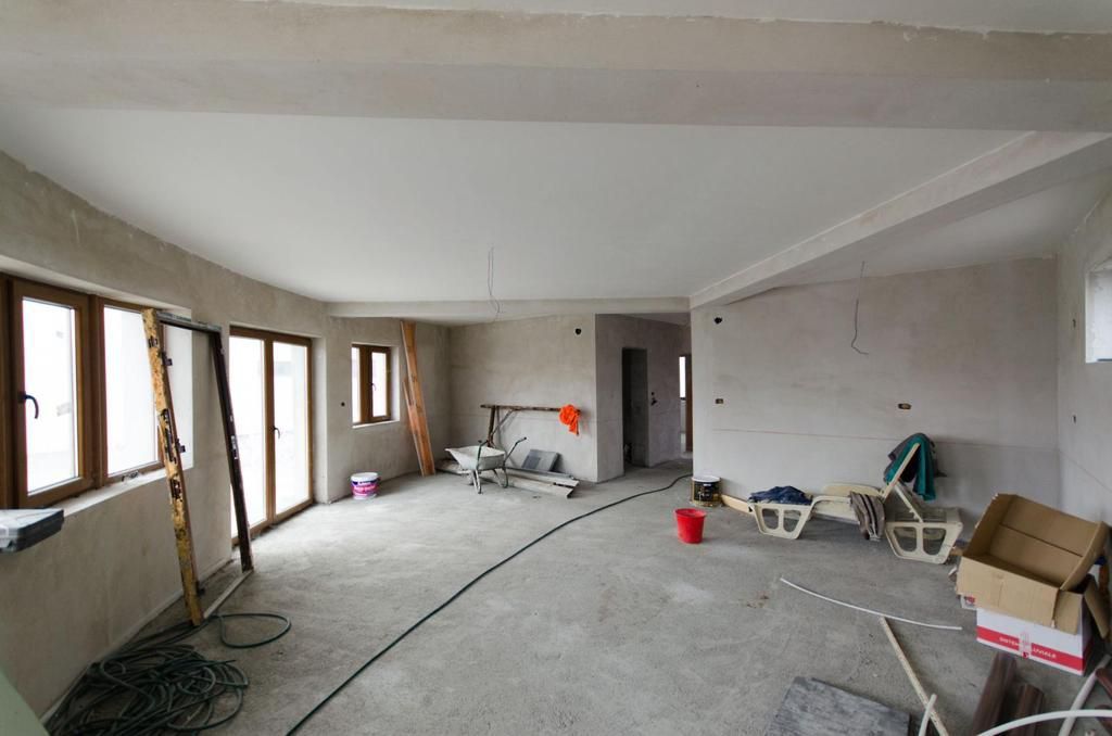 Casă individuală cu 5 camere în Vladimirescu - Poză 9