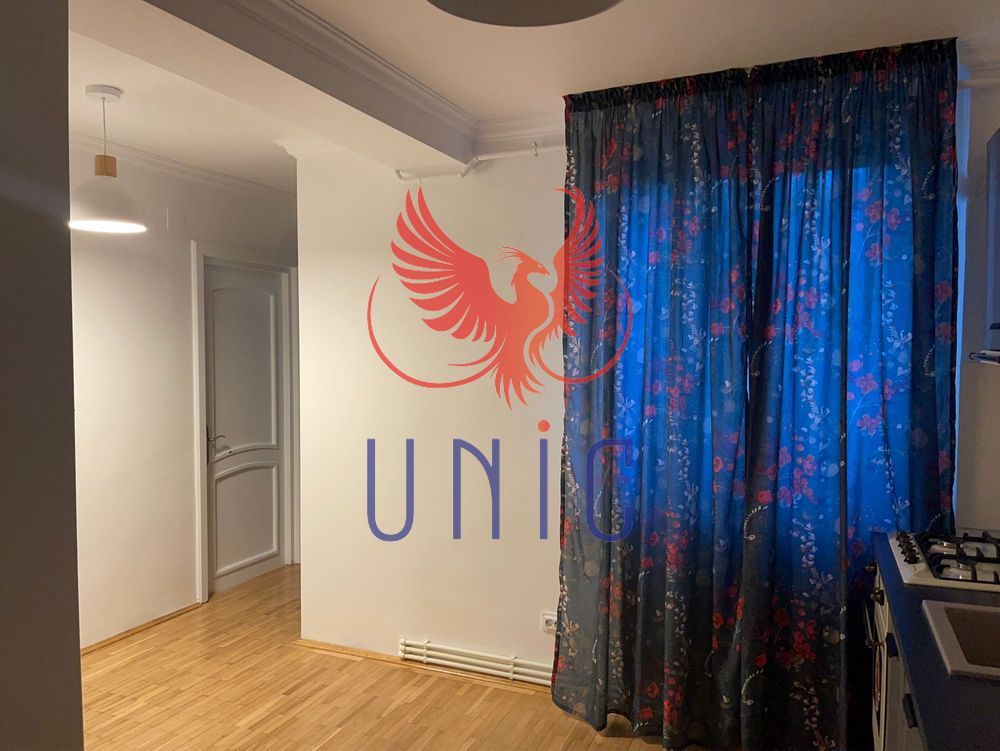 3 camere decomandate - Rovine - Poză 4