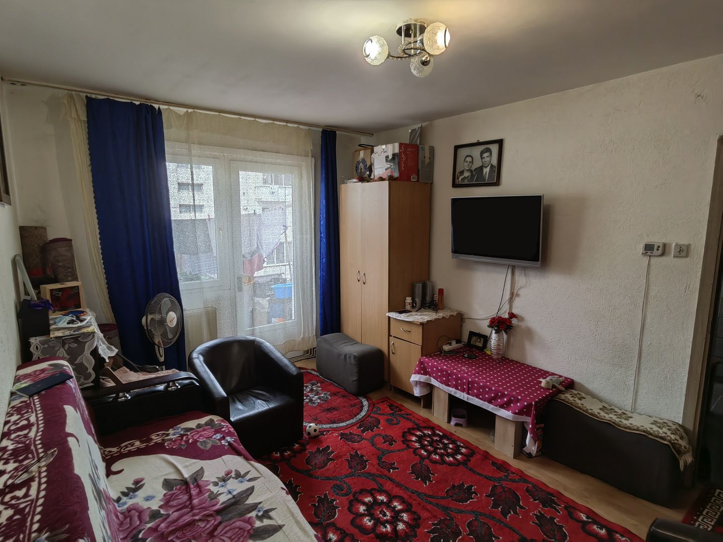 Apartament 3 camere Romulus Cioflec 49m² - Poză 1
