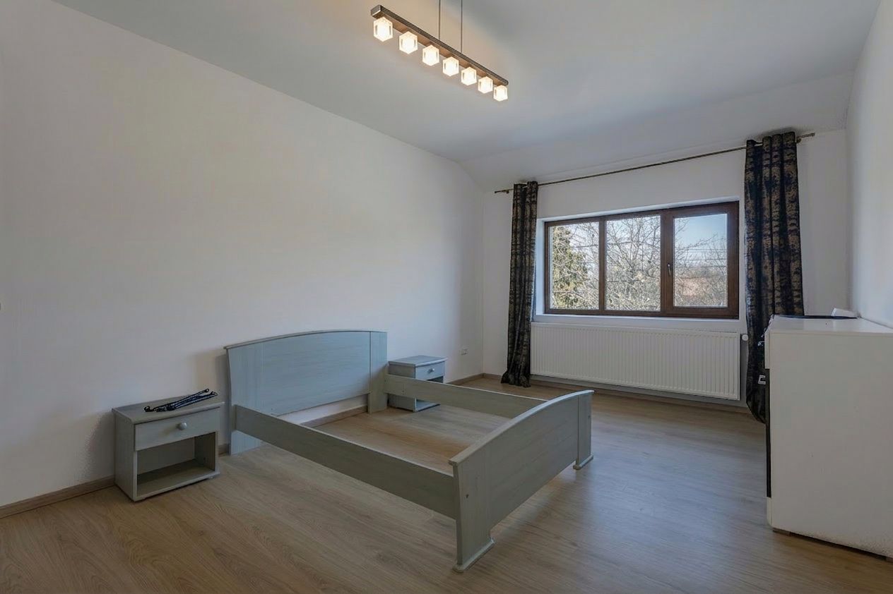 Casă cu 4 dormitoare în Ronaț | 181 mp utili | Garaj | Teren 345 mp - Poză 11