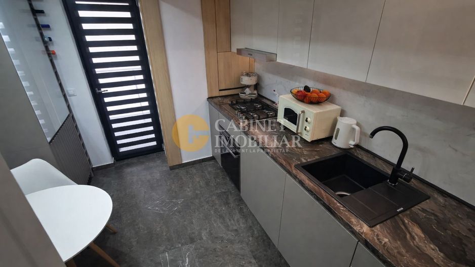2 camere decomandat | etaj 3/10 | Mobilat&Utilat | CUG | Parcare subterană+Boxă - Poză 8