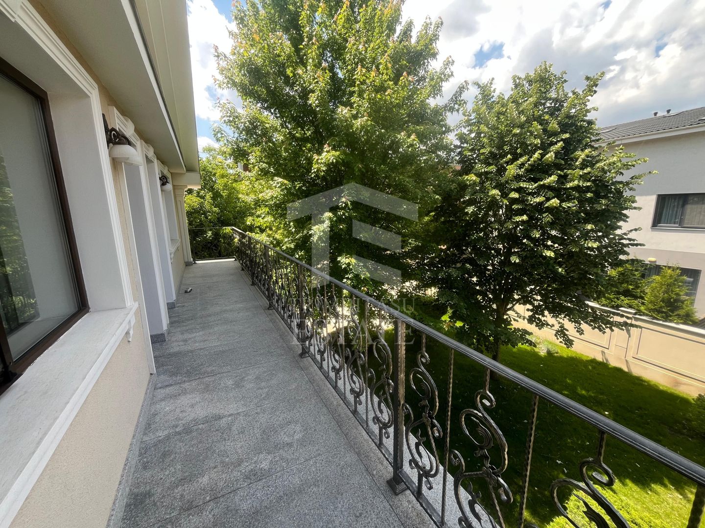 Vilă de Lux de Închiriat în Pipera – Liniște, Spațiu și Eleganță - Poză 15