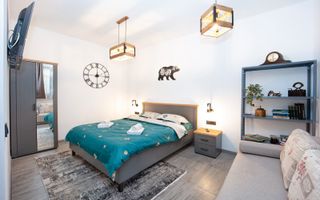 Apartament Centrul Istoric | Booking 9.8 | Business activ - Poză 1