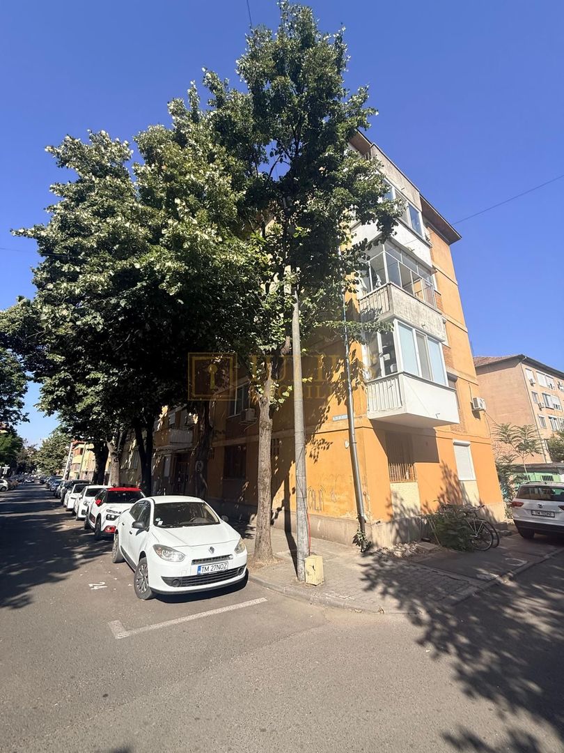 Ultracentral| 2 camere| centrala proprie| APROAPE DE UVT, UPT - Poză 13