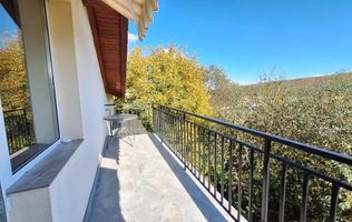 Apartament cu terasă și priveliște I Borhanci I parcare