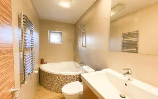 Apartament 3 camere -Camera de comert - Poză 11