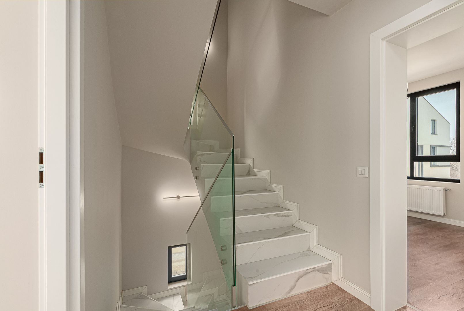 Vila duplex Giurgiului cartier privat P+1+M 147mp parcare + curte 86mp - Poză 20