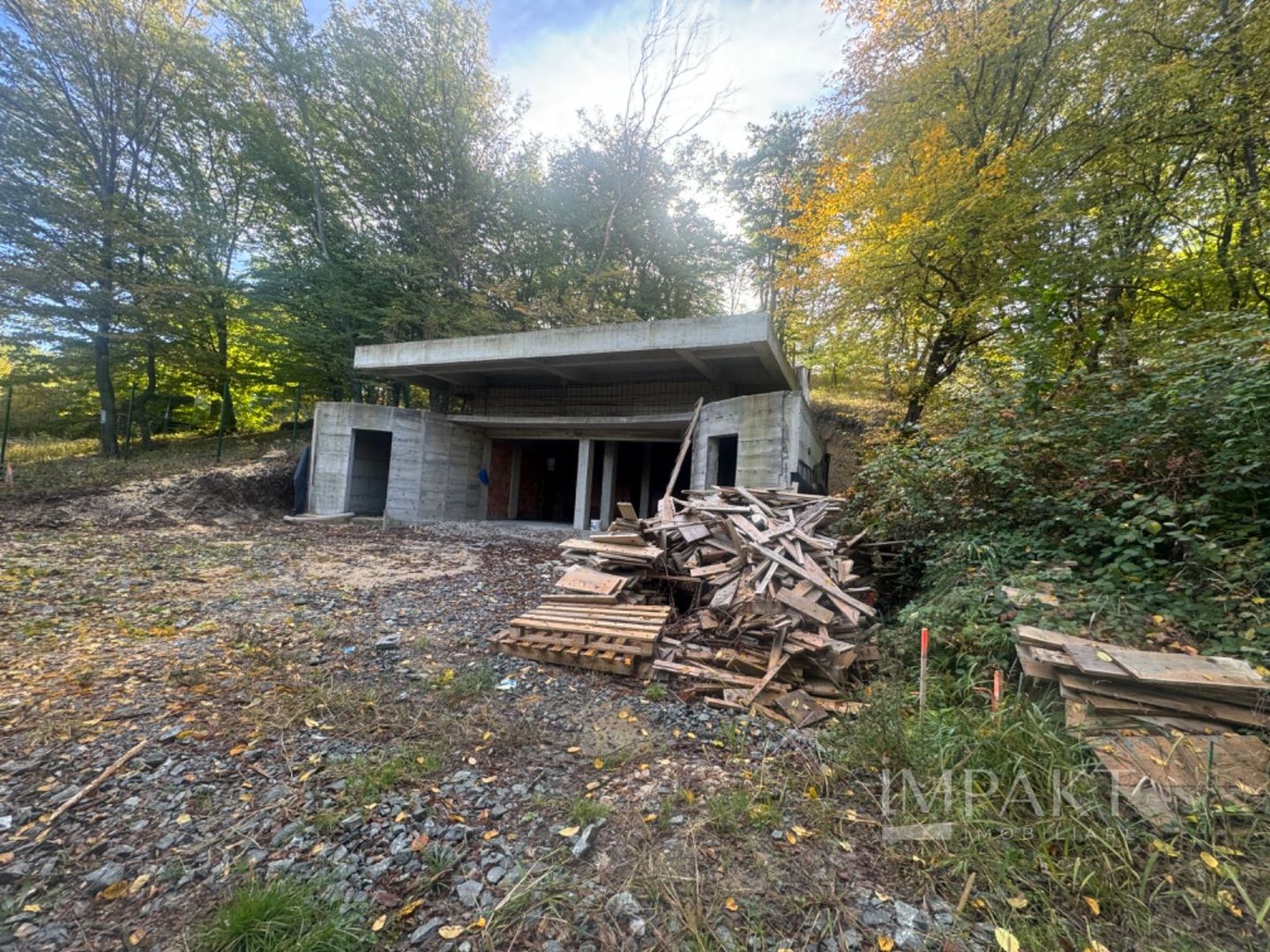 Casa cu teren de 937 mp, acces privat din str Eugen Ionesco! - Poză 8