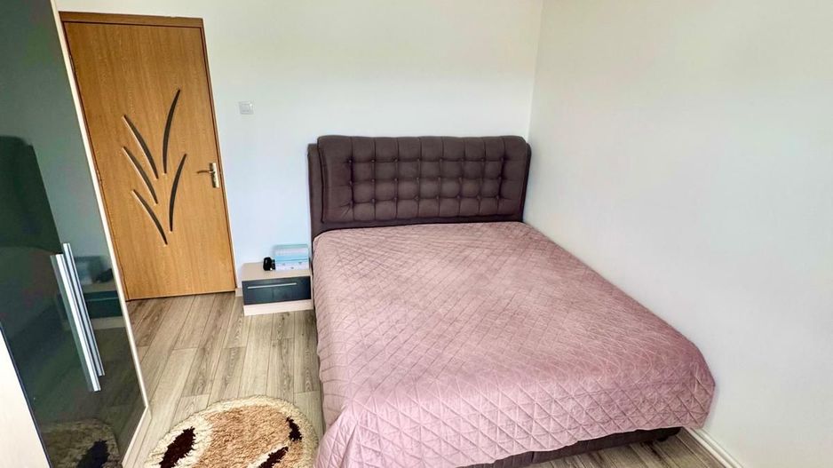 Apartament 3 camere, 72 mp utili, etaj 4/4 – Str. Negru Vodă, cu garaj - Poză 3