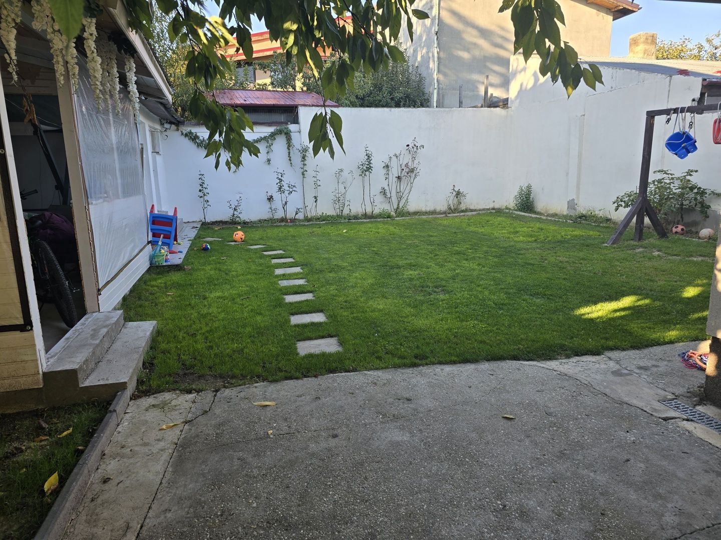 Casă de vânzare Străulești - Poză 1