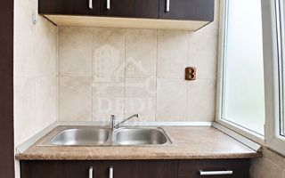 Apartament 3 camere de vânzare in zona Decebal, Oradea - Poză 6