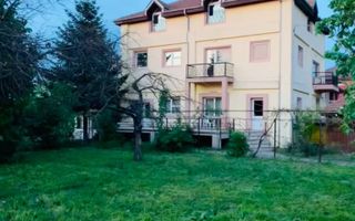 Casa individuala de vanzare in Catelu - 14 camere - teren 1550 mp - Poză 1