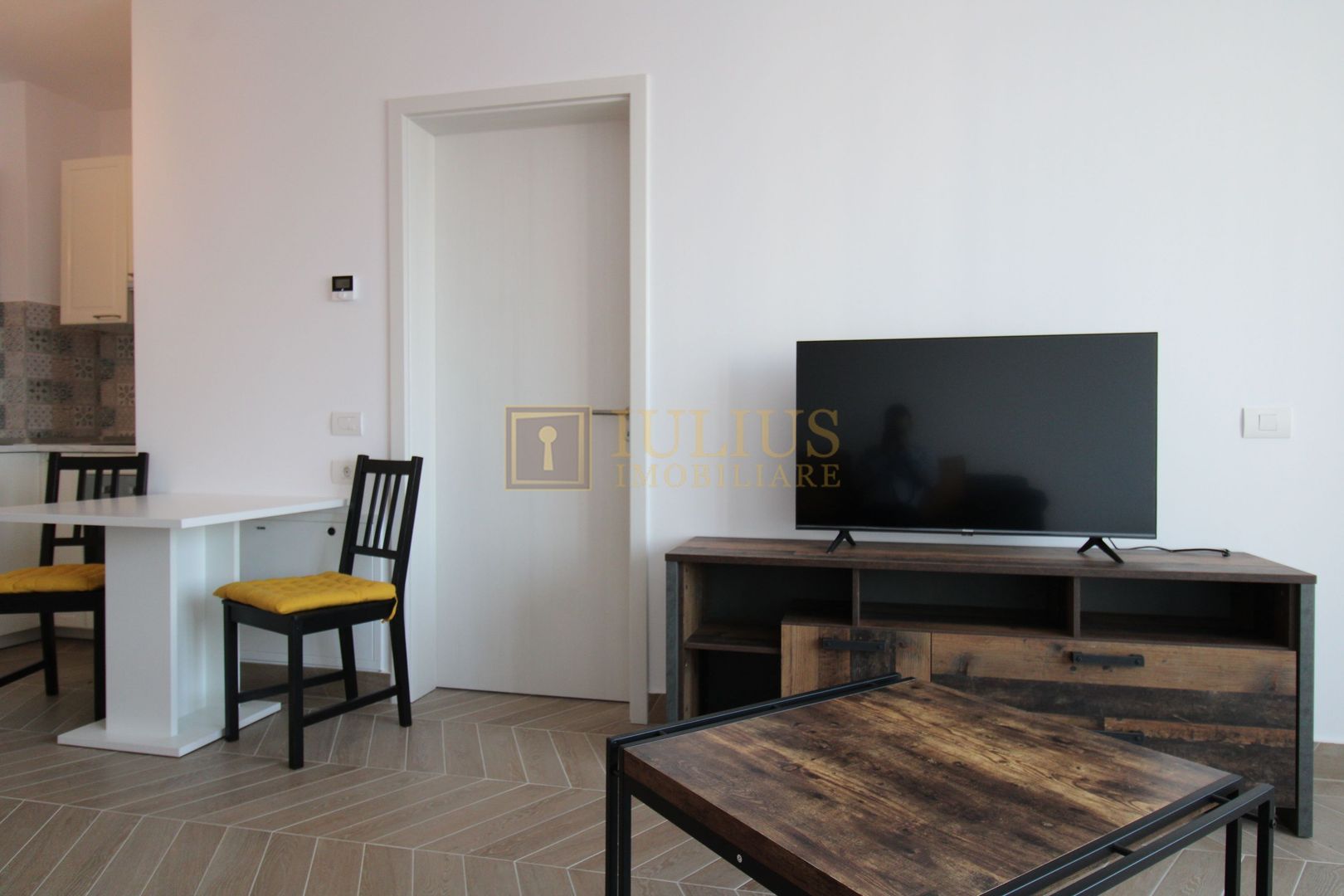 ISHO - Take Ionescu; 2 camere, mobilate modern. - Poză 6