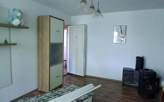 DE VANZARE 2 CAMERE – STRADA BRAȘOV – PARCUL DRUMUL TABEREI - Poză 1