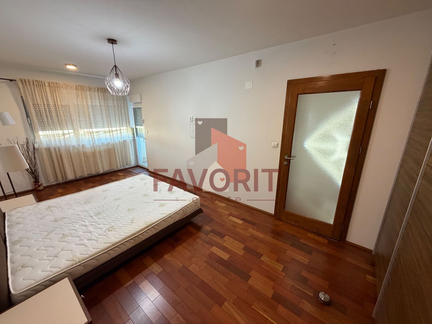Comision 0%. Disponibila imediat. Pozitie excelenta - Poză 16