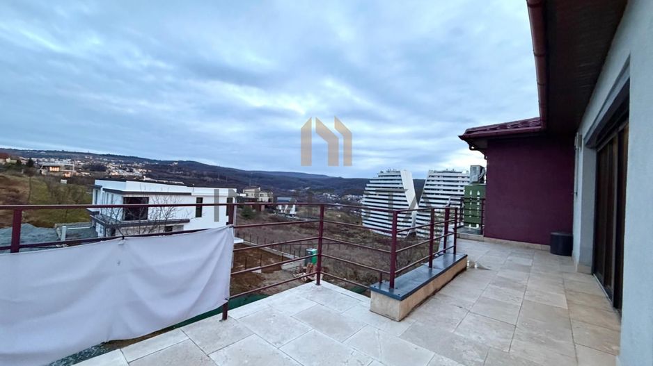 Apartament cu 2 camere si terasa de 60 m , in Zorilor ! - Poză 5