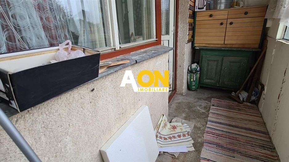 Apartament 3 camere, decomandat, str. Closca - Poză 5