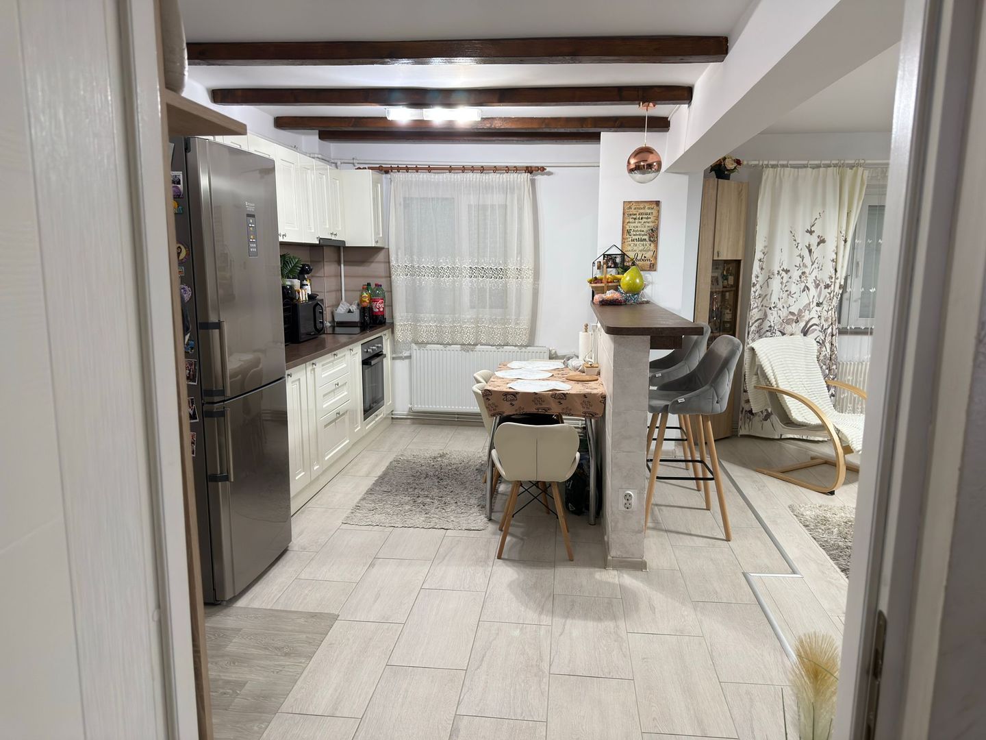 Apartament de vanzare in zona Tolstoi Alba Iulia - Poză 2