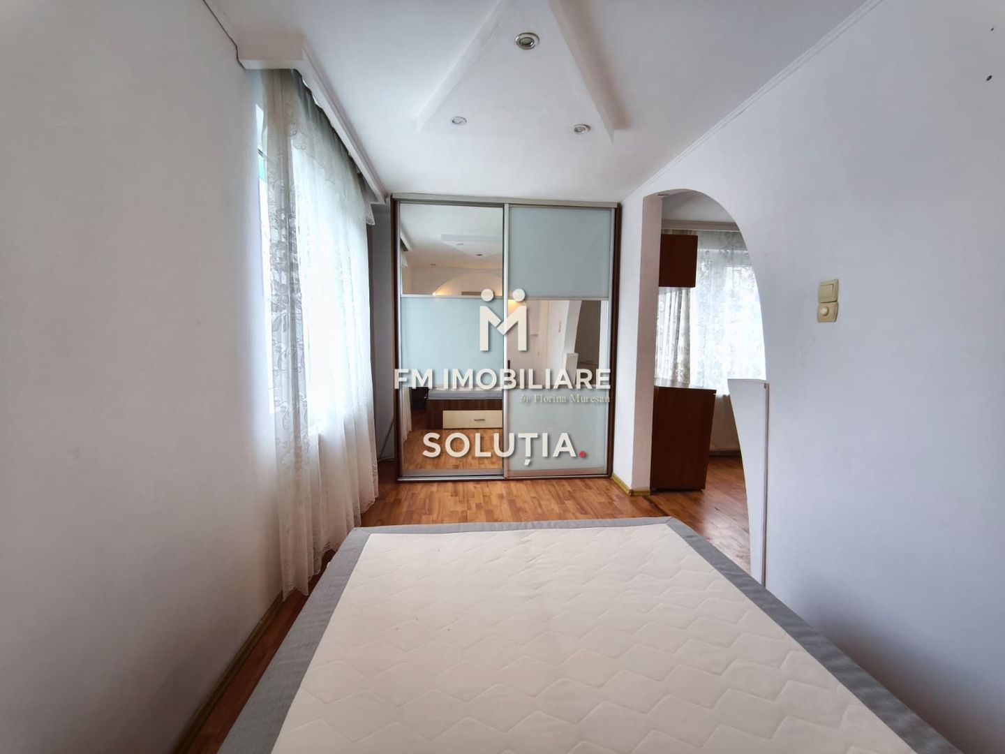 Apartament 2 camere, zona Enescu, Vivo Mall! - Poză 3