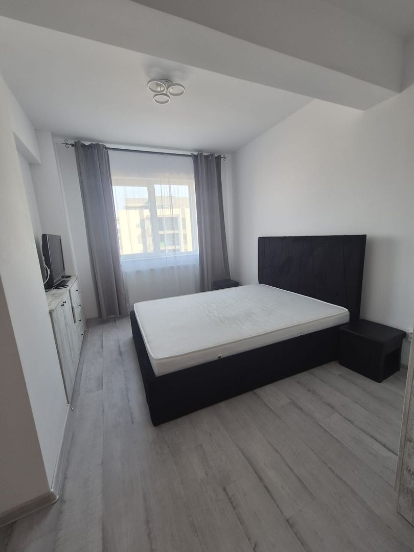 2 CAMERE DECOMANDAT/ MEGA CRIVATULUI - Poză 9