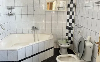 Casă spațioasă de închiriat – ideală pentru muncitori - Poză 15