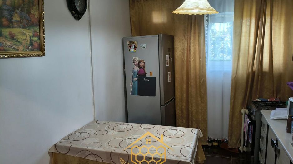 Apartament cu 2 camere in Brazda - Poză 9