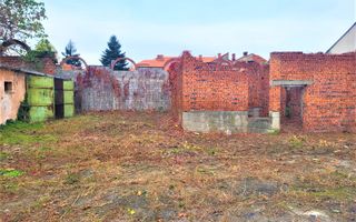 Cladire cu teren in centrul orasului - Poză 3