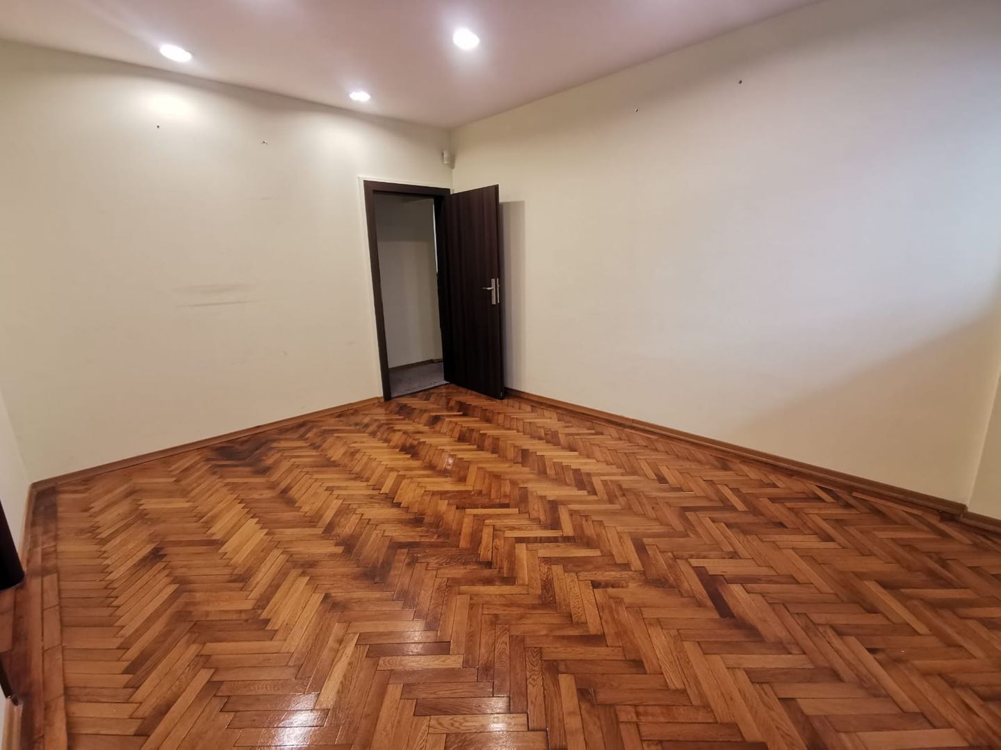 Parc Cismigiu, 4 Camere, Ideal Investitie - Poză 11
