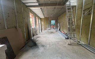 Vila solidă cu potential mutiplu 5 camere + teren || Piața Romană–Polonă - Poză 1