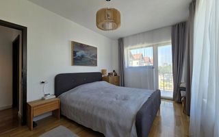 Apartament 3 camere, singur pe etaj, 2 balcoane, parcare. - Poză 4