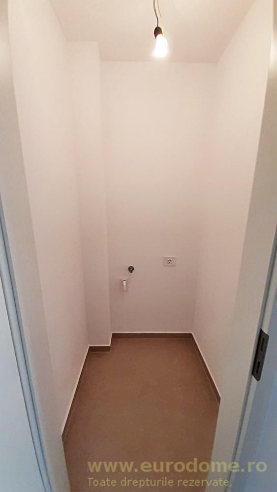 Cartier Coresi, apartament nou, nemobilat 400 euro - Poză 9