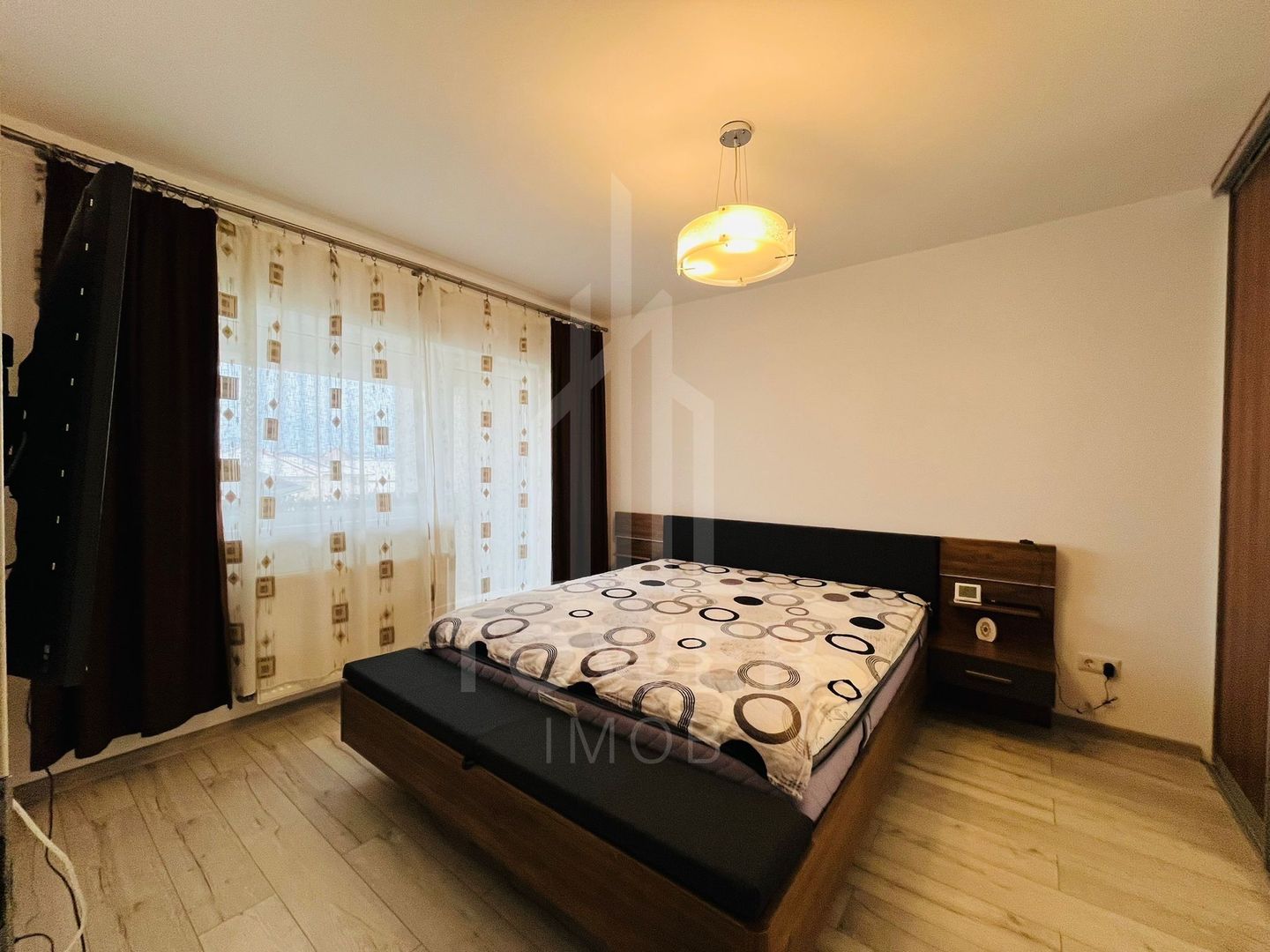 Apartament modern 3 camere - Poză 9