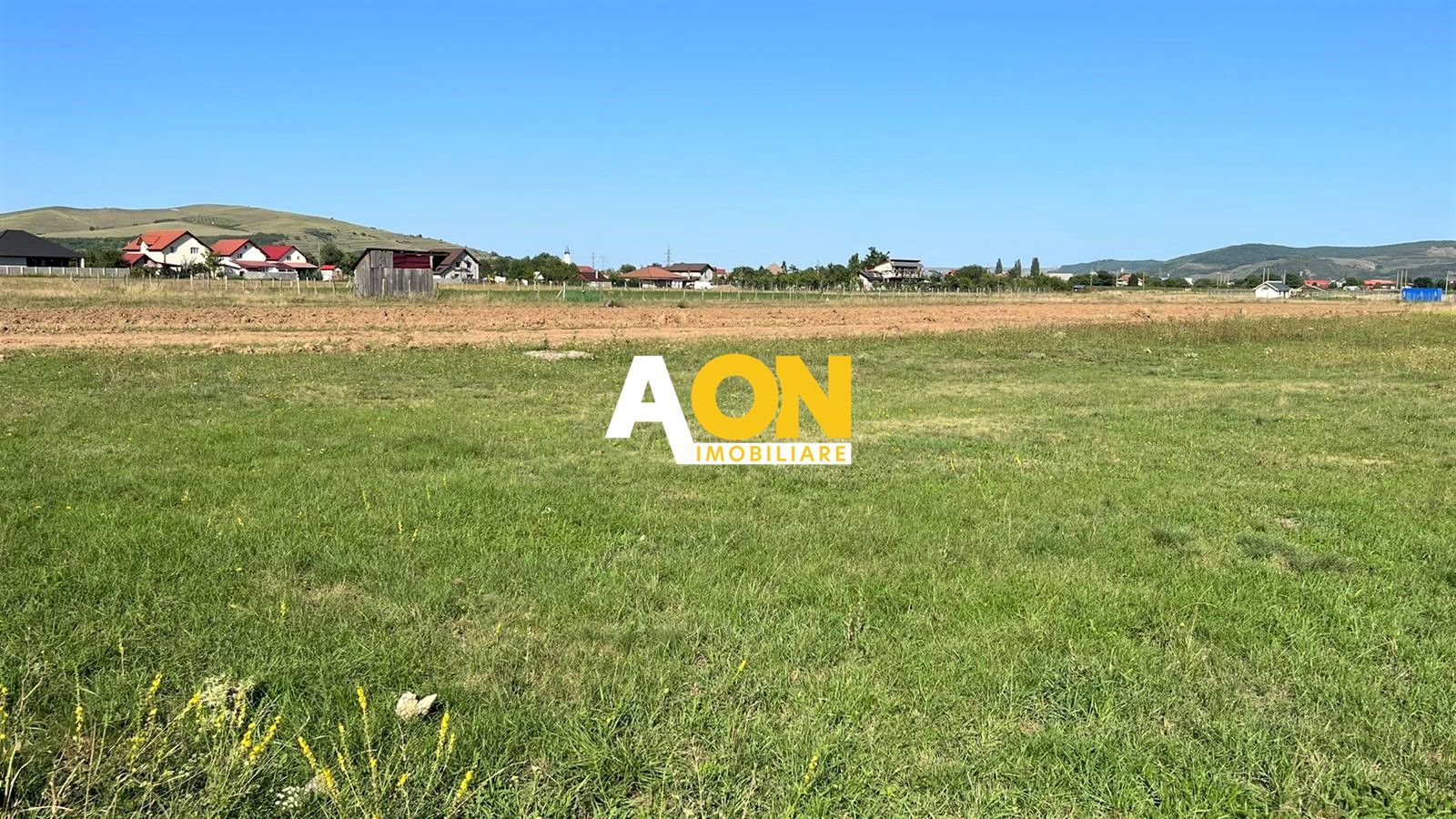 Teren intravilan cu toate utilitatile, zona Arex, 450mp - Poză 2