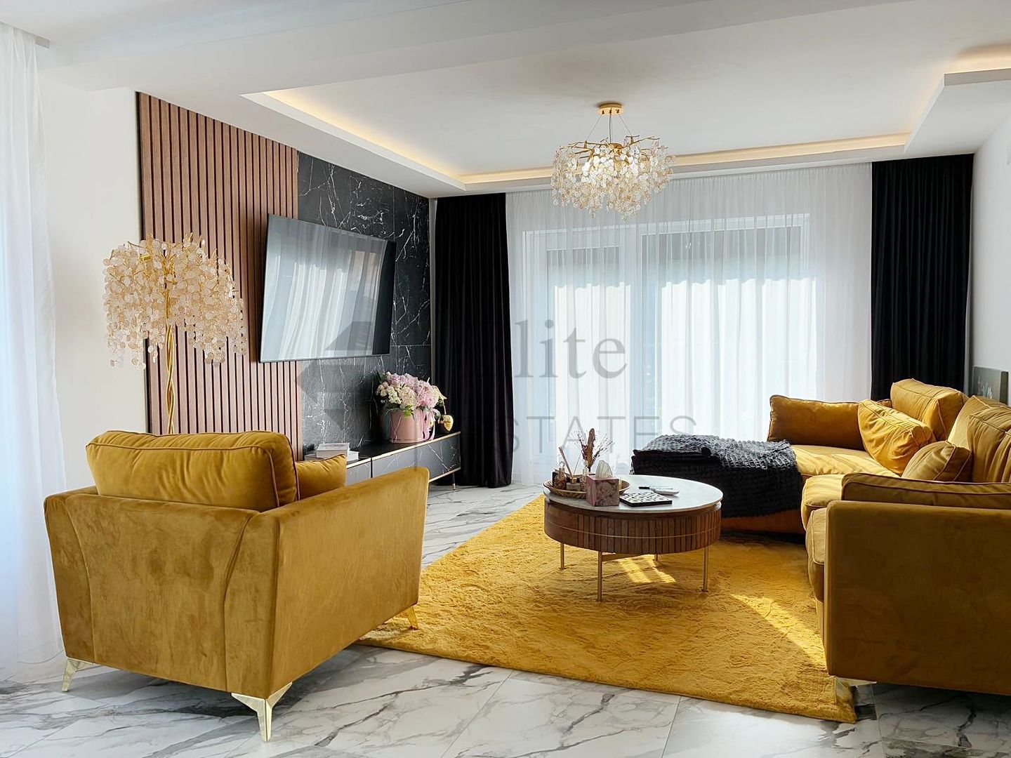 Casa premium cu 4 camere in Cartierul Episcopia din Oradea - Poză 2