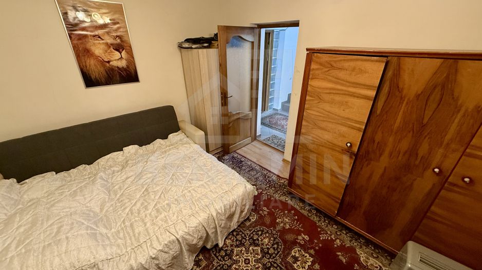 Casa spatioasa - D+P+1+M - 226mp - Bibescu - 1Mai - Poză 8