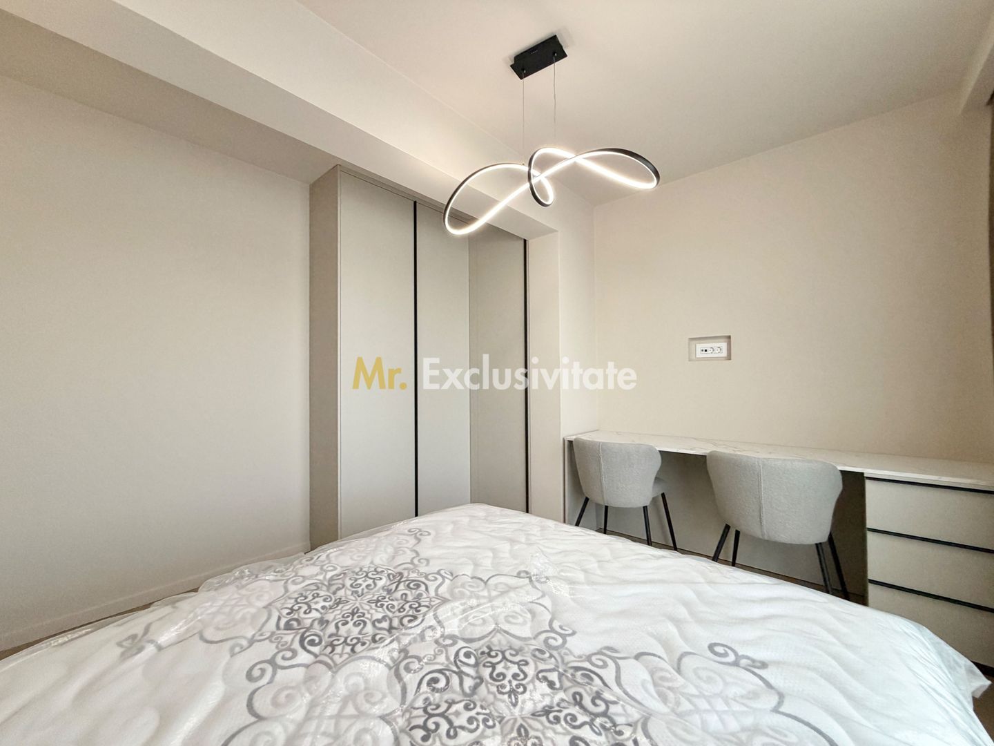 Prima inchiriere, 3 camere ultrafinisat, Intre Lacuri Residence - Poză 16