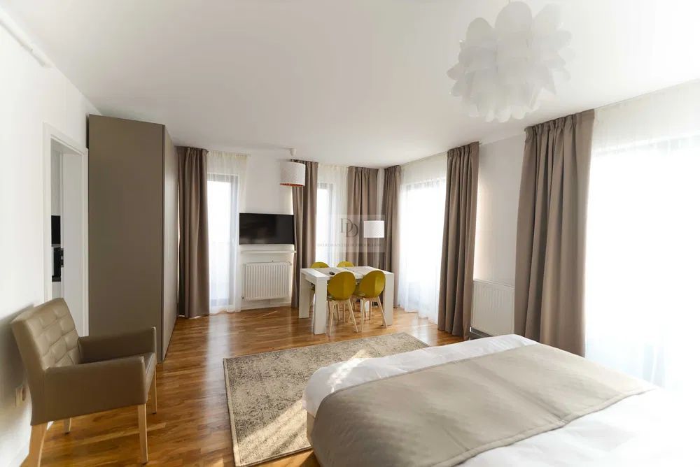 Apartament 3 camere cu vedere la lac | Parcare inclusă | Iulius Mall - Poză 3
