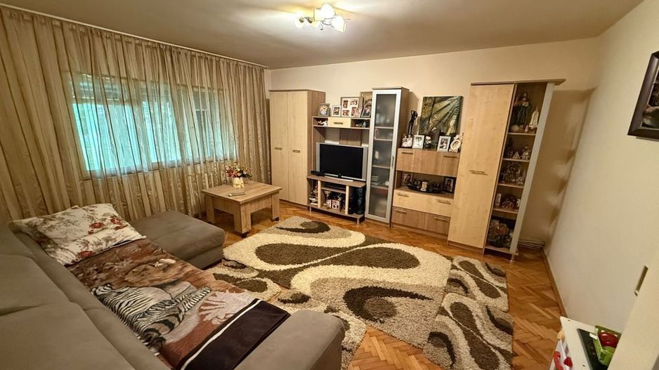 Vand Apartament 3 camere M16 - Poză 4