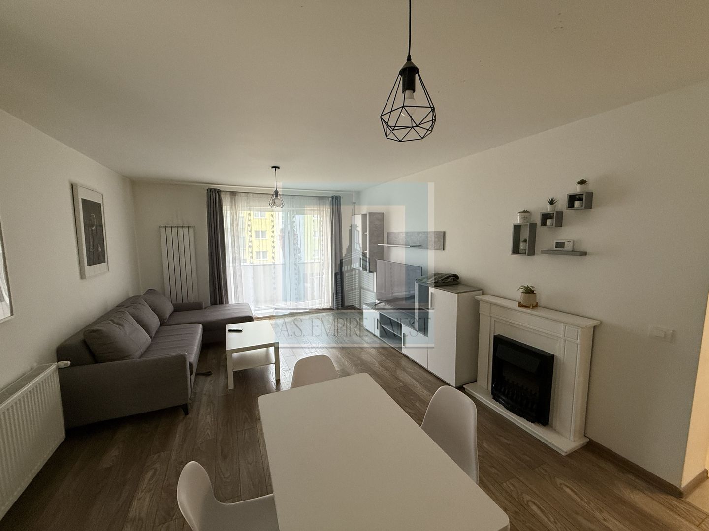 Apartament 2 camere, parcare,boxa,terasa 16 mp-zona Tractorul - Poză 2