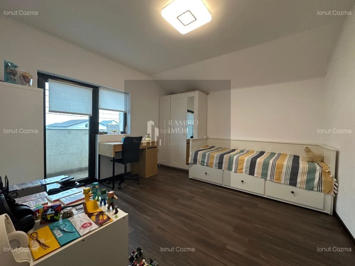 VILA MOBILATA SI UTILATA - Poză 11